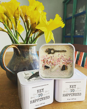 KEY TO HAPPINESS CANDLE