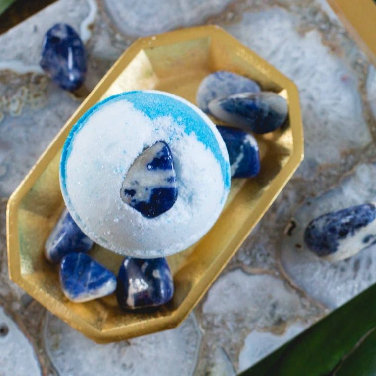 SODALITE BATH BOMB